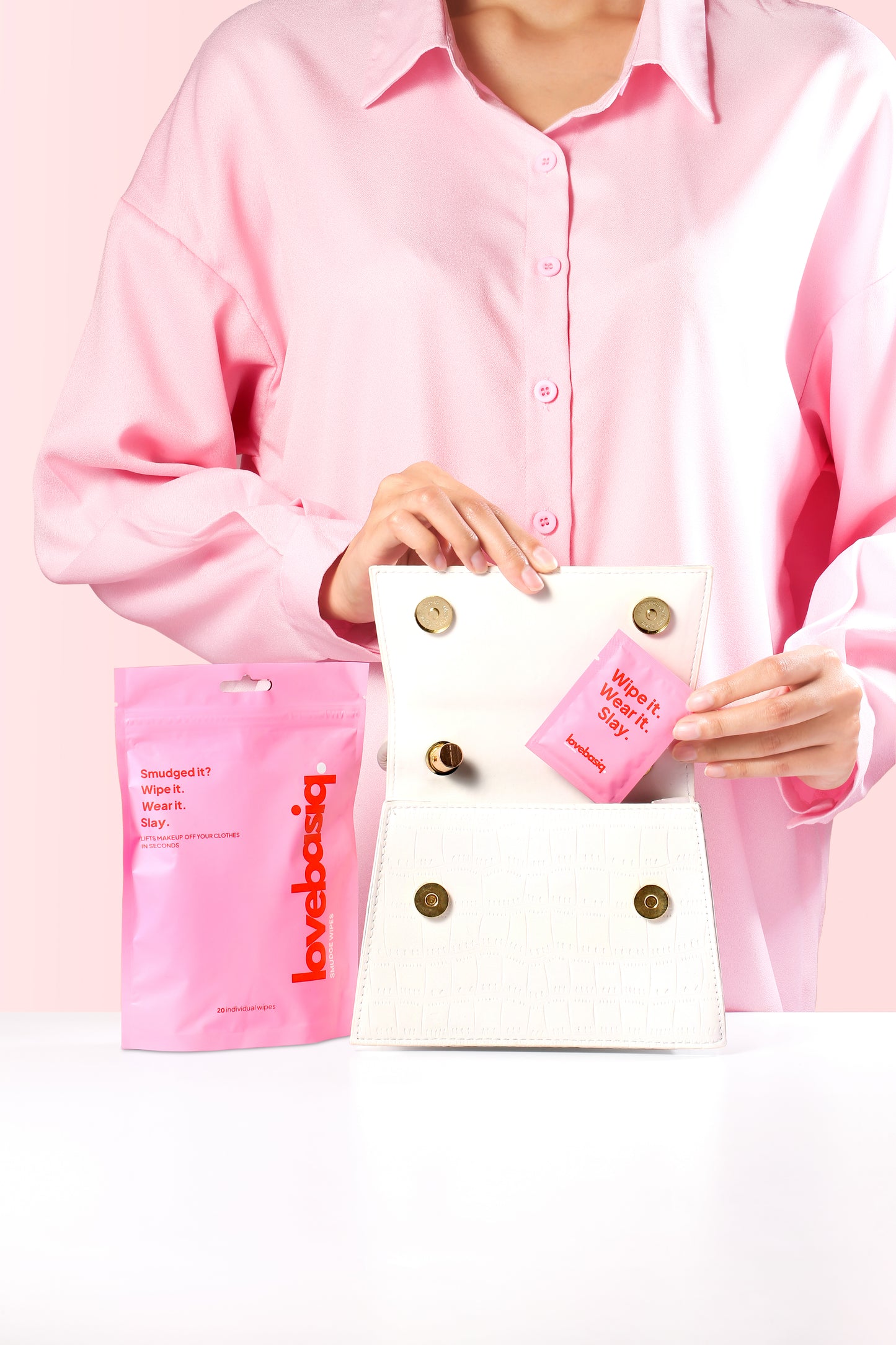 Lovebasiq. -  Smudge Wipes 20 Pack