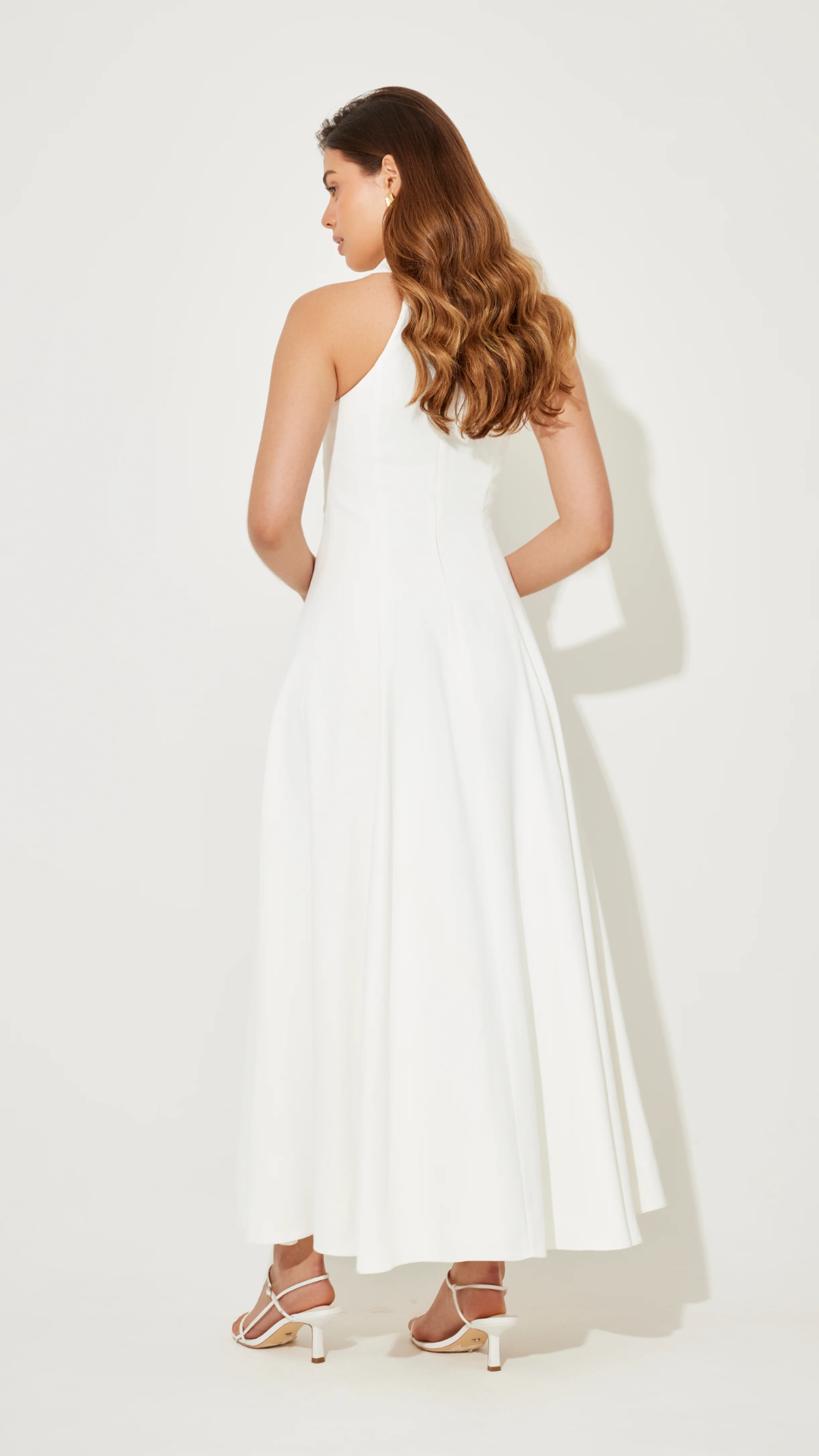 Odd Muse - Flowy Collar Maxi Dress