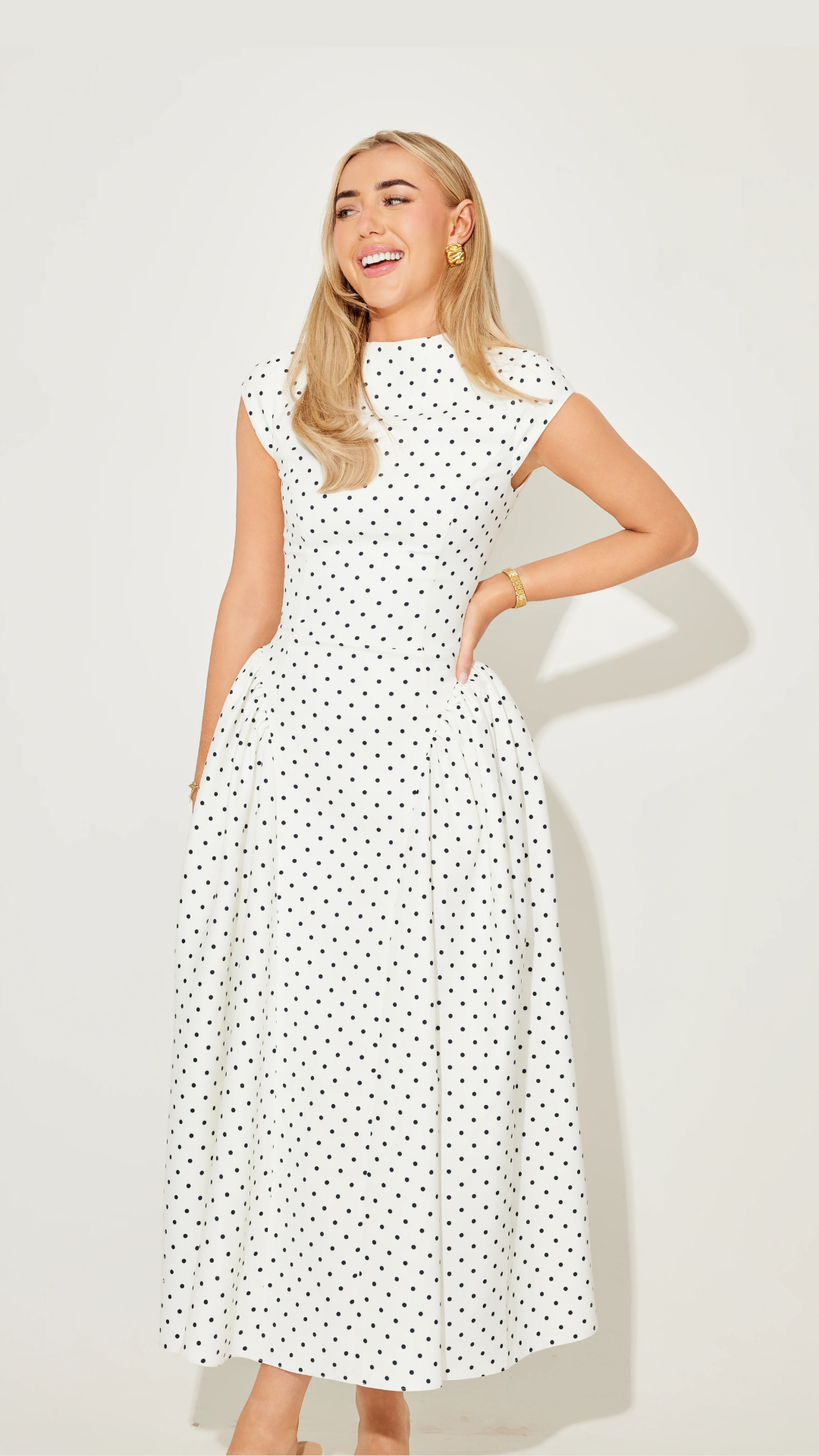 Odd Muse - Cap Sleeve Midi Dress
